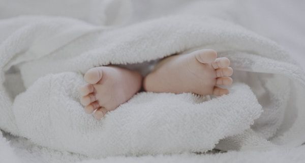 Relaxed and gentle 3D 4D ultrasound session at PeekABaby Studio, Scarborough, Toronto